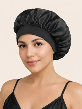 Bonnet en satin normal