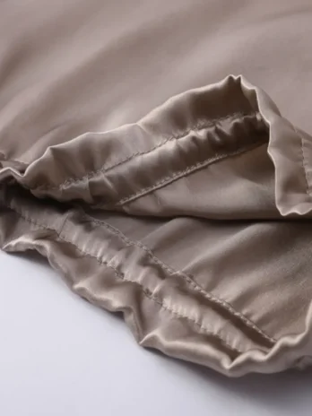 Bonnet en soie pour la nuit